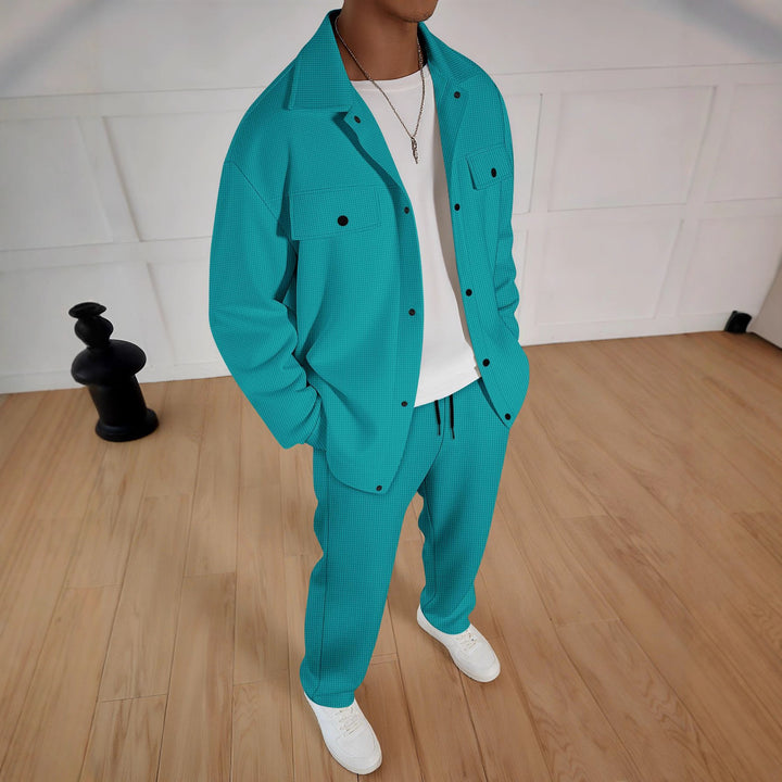 Elegant leisure suit for men with textured jacket and comfortable pants Lune London