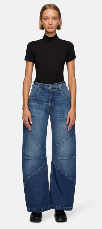 Women's wide jeans with unique seam design in trendy style Lune London