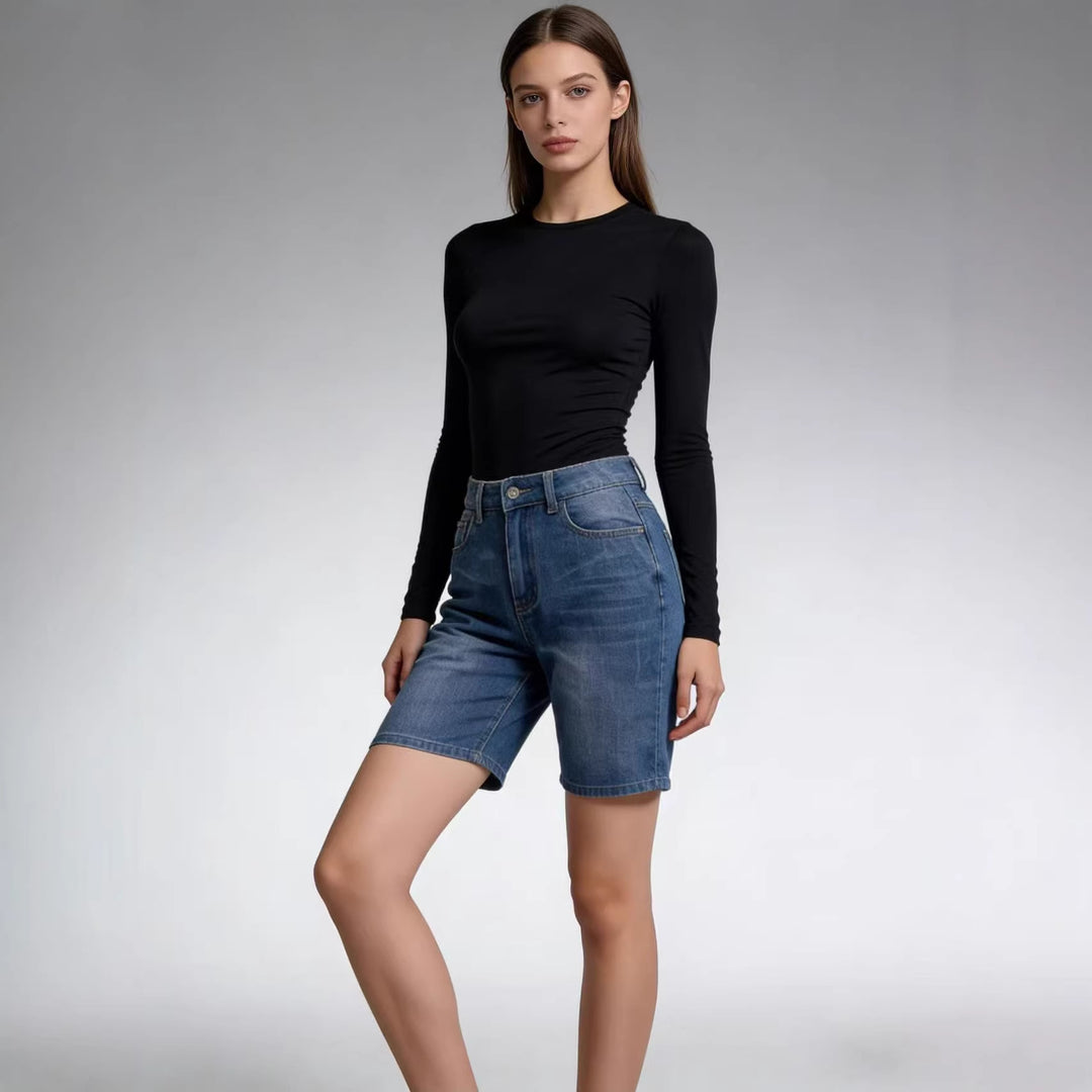 Women's fitted cropped top with stand collar and short sleeves Lune London