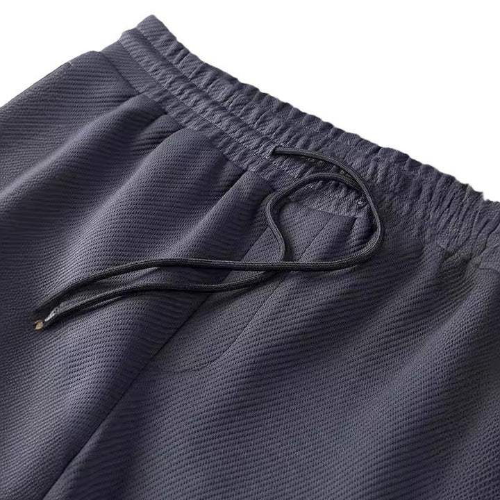 Functional sports set for men made of high-quality fabric Lune London