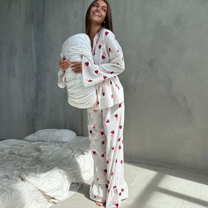 Women's pajama set with a playful design Lune London