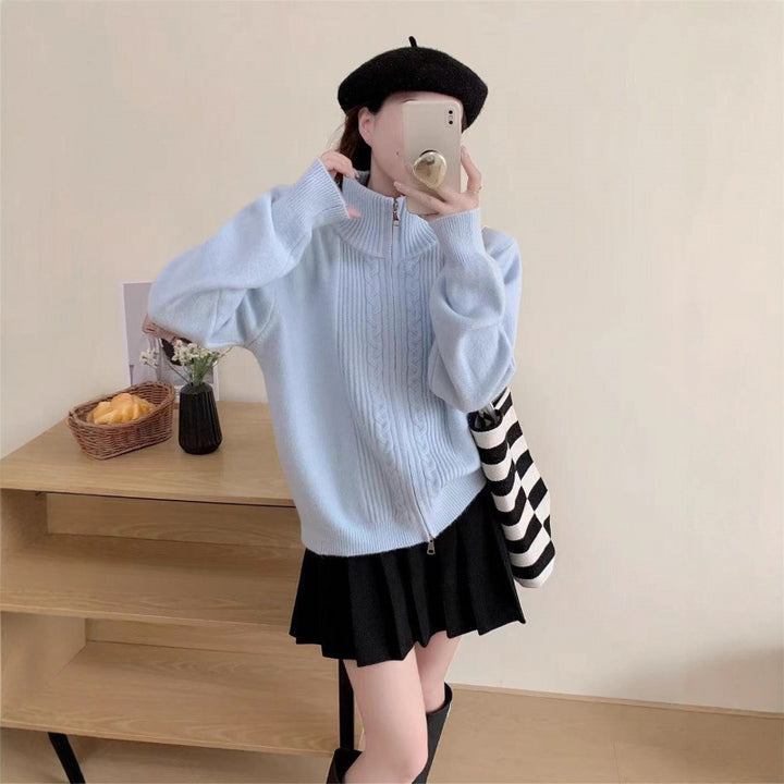 Cardigan féminin avec col zippé et matériau de haute qualité Chic & Stil