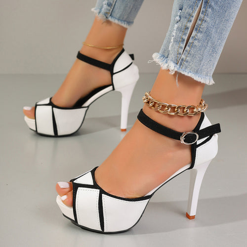 Open-toed sandals for women with a glamorous sequin design and an elegant block heel Lune London