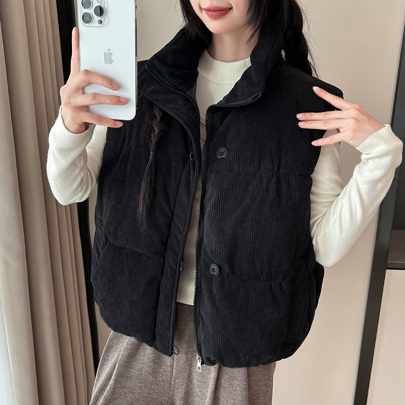 Ladies Comfortable quilted gilet with high pockets Lune London