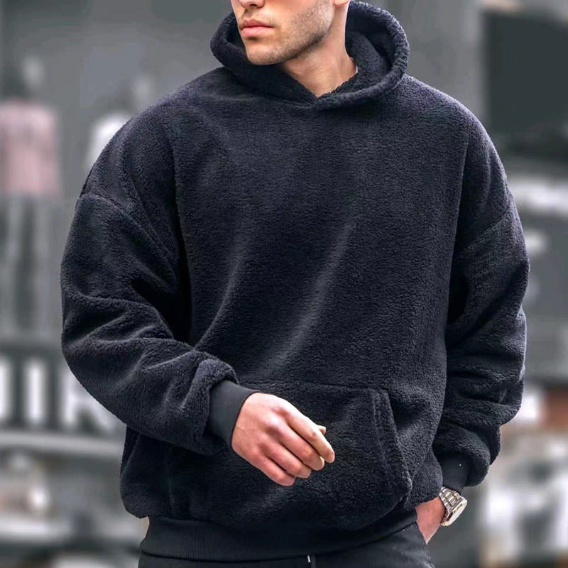 Oversized fleece pullover for men with practical pockets and hood Lune London