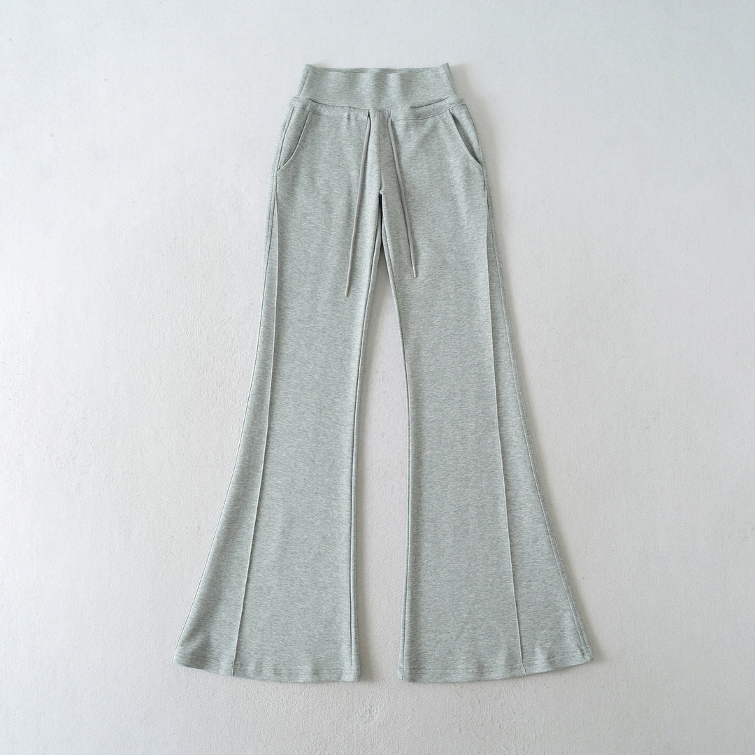 Women’s flared lounge pants with a high waist and practical side pockets Lune London