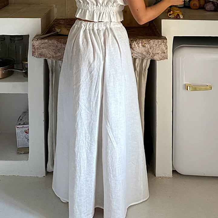 Ladies lightweight summer outfit with casual style with ties Lune London