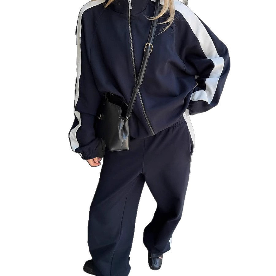 Lune London women's sports set with hoodie and wide pants