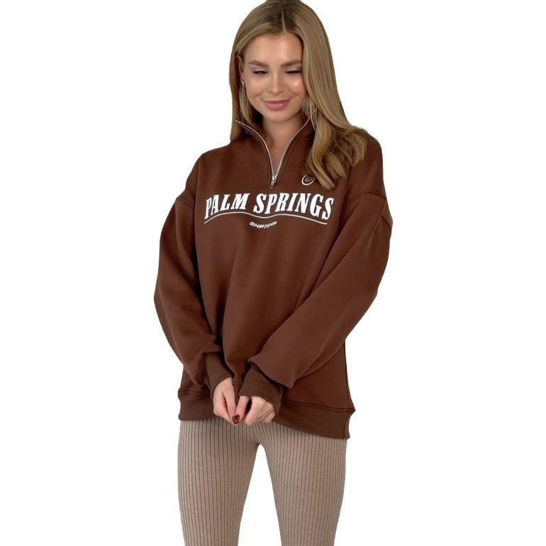 Women casual sweatshirt with high collar and graphic print Lune London