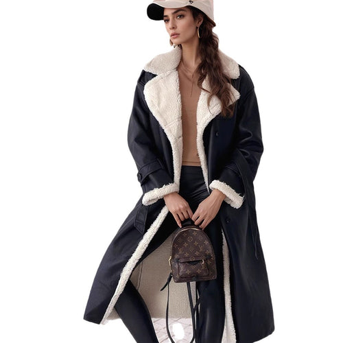 Ladies elegant coat with lining Lune London