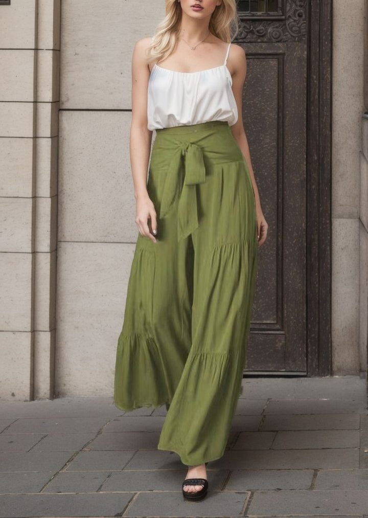 Wide Palazzo pants for women with high waist and belt at the waist Lune London
