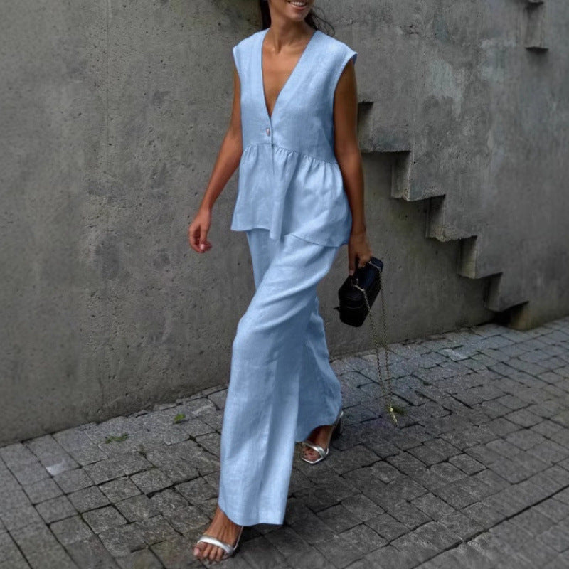 Casual linen set for women with deep V-neck and wide-leg pants Lune London