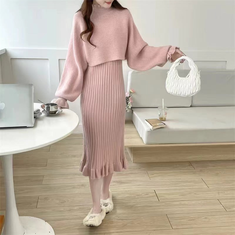Knitted dress for women with high collar and ribbed structure Lune London