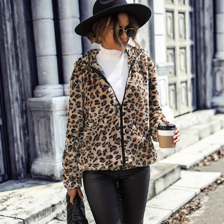 Veste en polaire pour femmes avec motif léopard et fermeture éclair pratique Chic & Stil