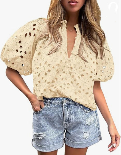 Ladies eyelet blouse with puff sleeves Lune London