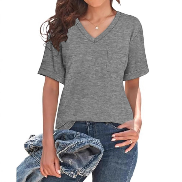 Ladies leisure V-neck T-shirt with pockets Lune London