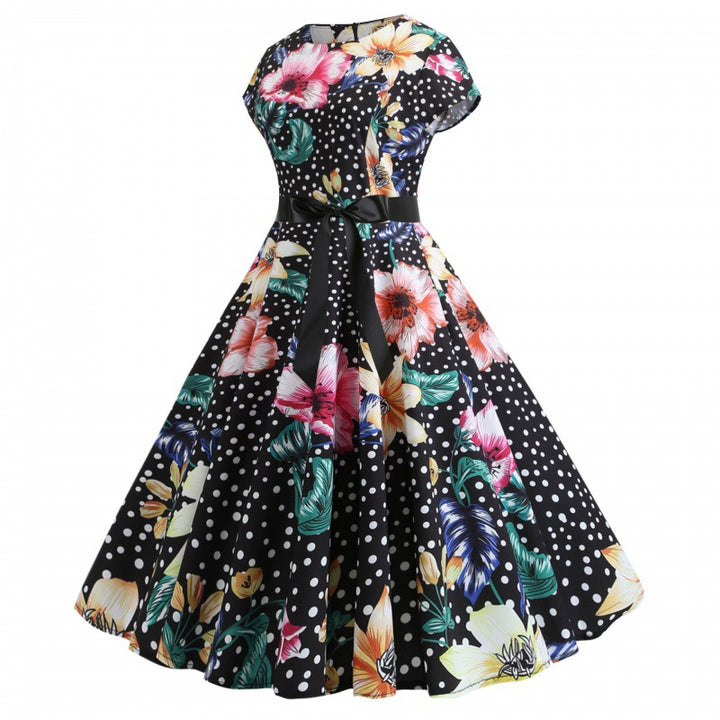 Robe swing femme avec motif floral et coupe élégante Chic & Stil