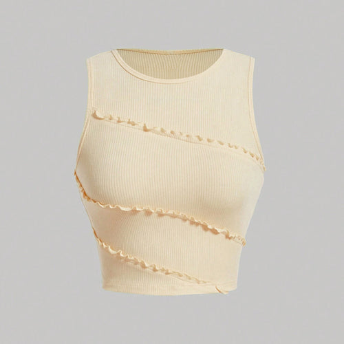 Haut court pour femmes avec des détails volants et un design tendance Chic & Stil