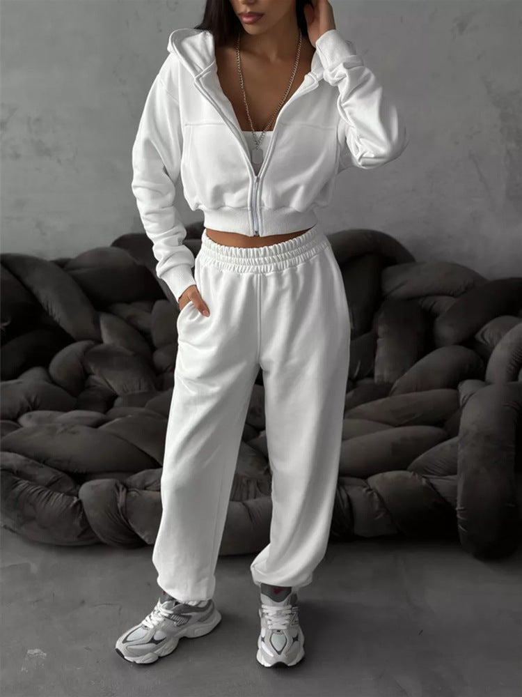 Lune London | Women's cropped sports jacket and loose jogger pants set