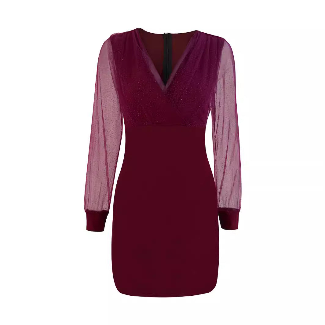Robe de cocktail scintillante pour femmes avec des manches transparentes Lune London