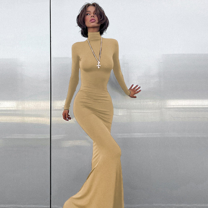 Fitted long dress for ladies with long sleeves and high collar and elegant cut Lune London