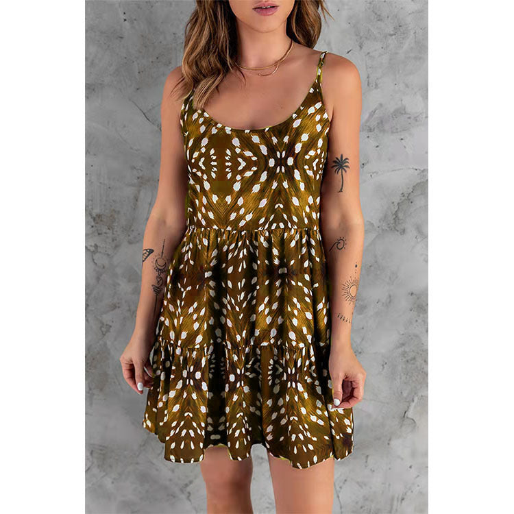 Airy beach dress for women with a floating hem and refined details Lune London
