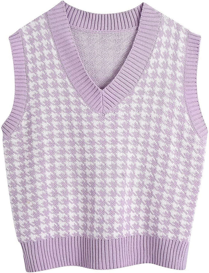 Knitted vest for women with a modern houndstooth pattern Lune London