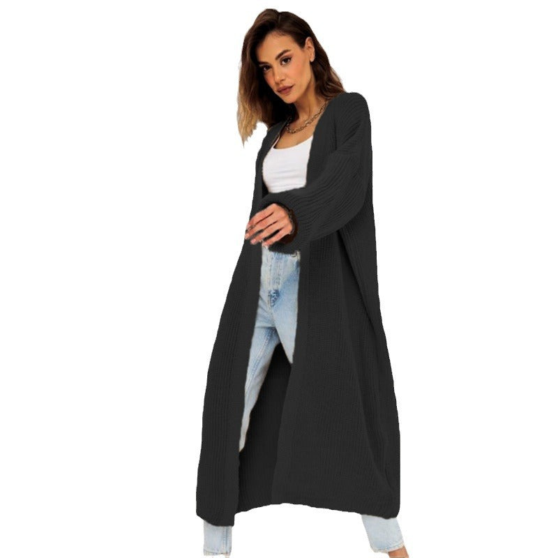 Chunky knit cardigan for women with an open cut and casual elegance Lune London