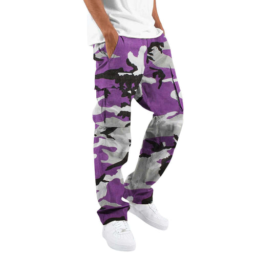 Camouflage cargo pants for men with multiple pockets Lune London