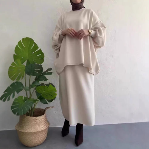 Women's Oversized Sweatshirt with Stylish Chic Midi Skirt