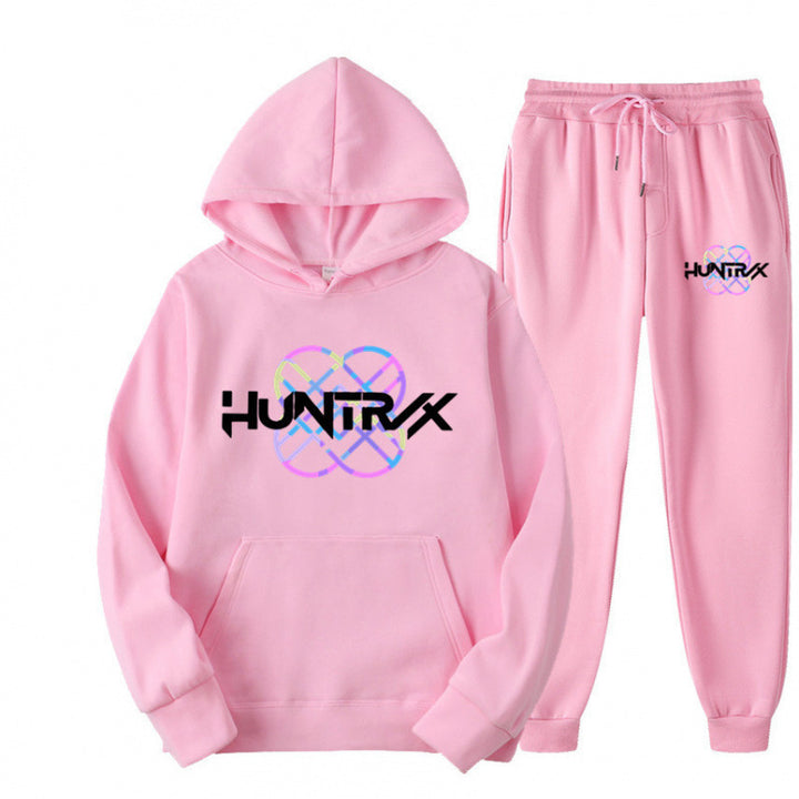 Women's tracksuit with modern graphic design and casual fit Lune London