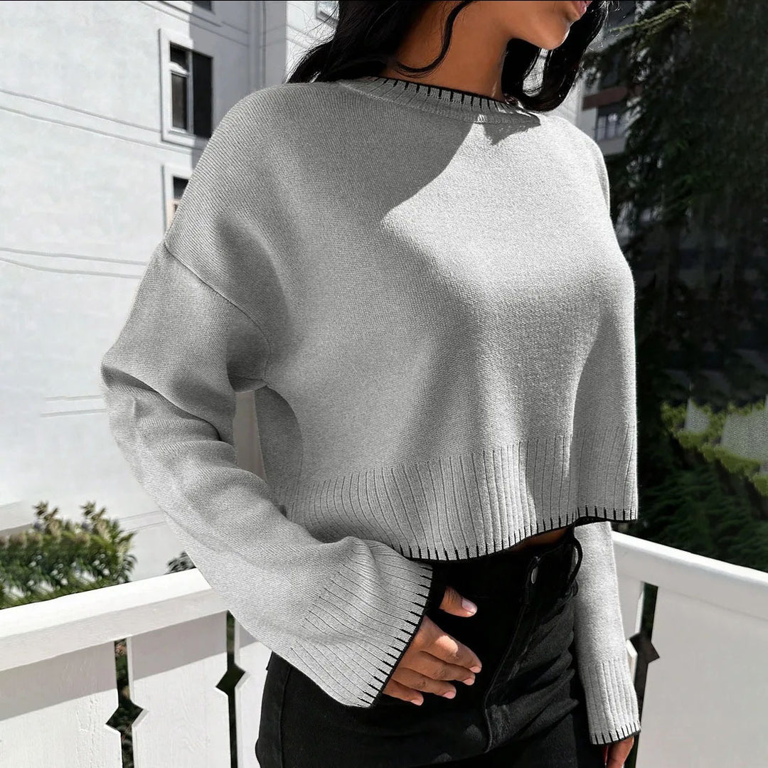 Women's casual cropped sweater with fine ribbed structure and elastic waistband Lune London