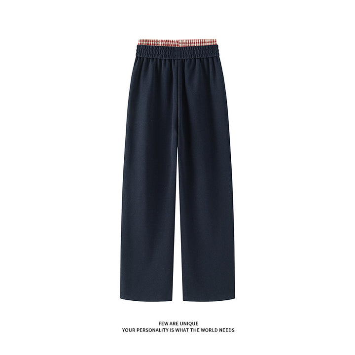 Relaxed fit leisure pants for men in breathable cotton blend with elastic waistband and side pockets Lune London