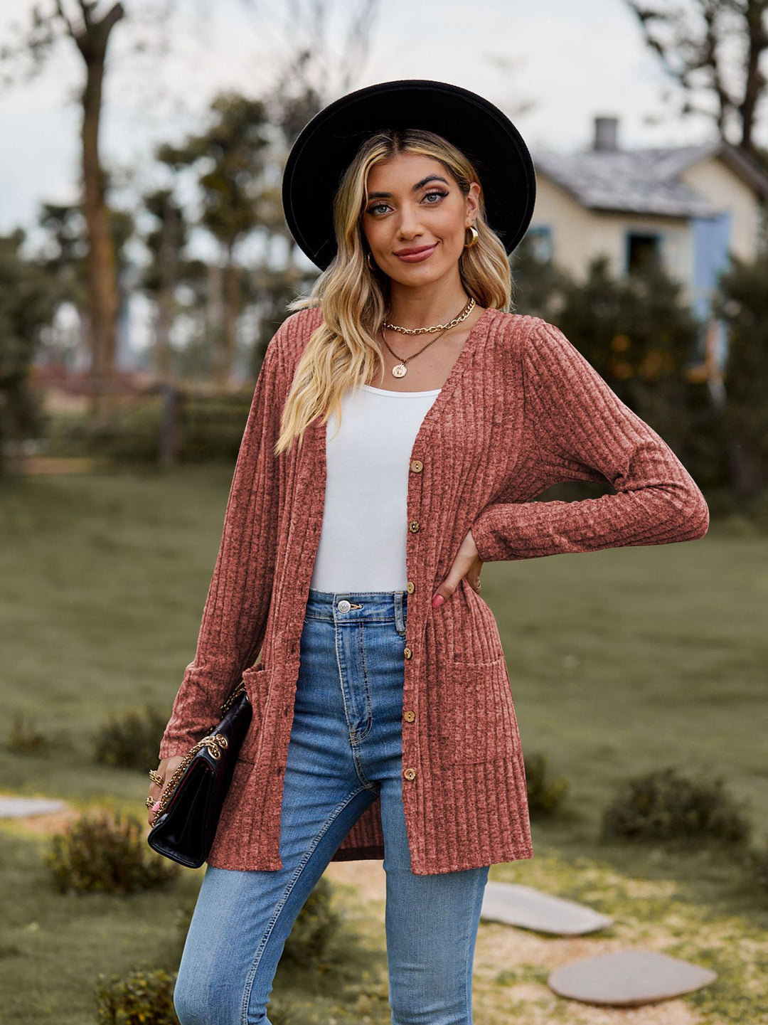 Women long sleeve cardigan with practical pockets Lune London
