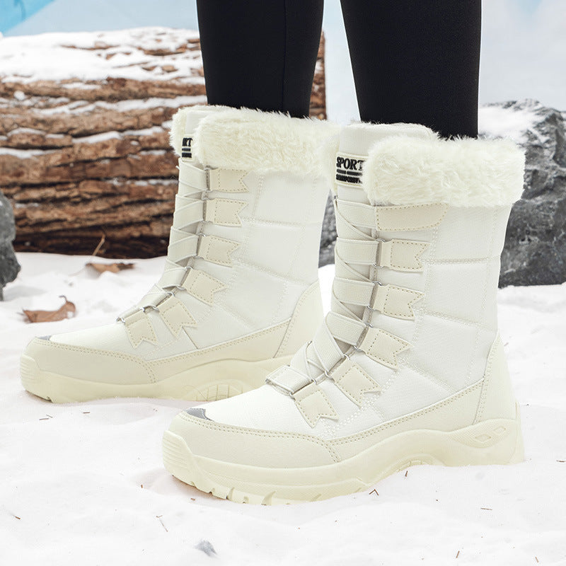 Women's waterproof winter boots with insulating lining and non-slip sole Lune London