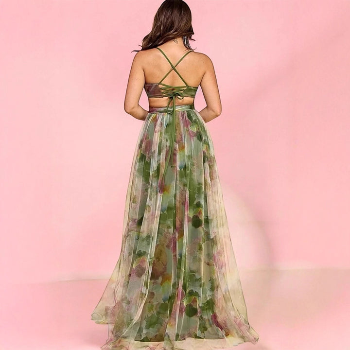 Airy maxi dress for women with colorful floral pattern and side cutout Chic & Stil