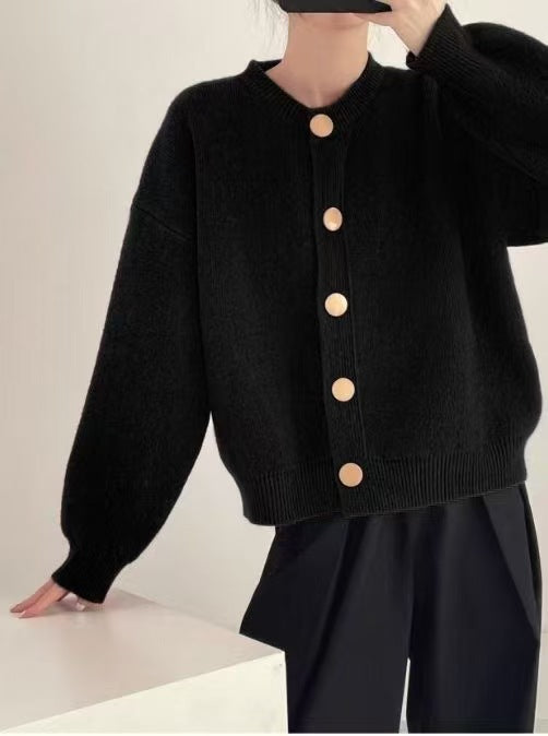 Oversized knit jacket for women with large wooden buttons and wide cut Lune London