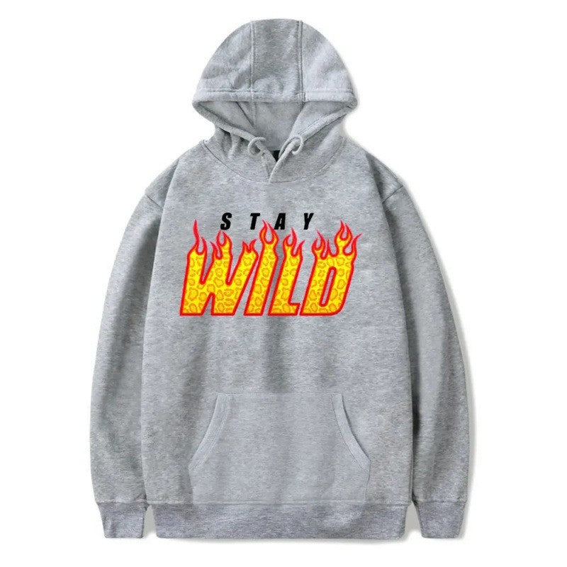 Women's hoodie with eye-catching graphic print and casual fit Chic & Stil