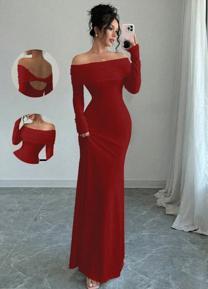 Elegant and fitted maxi dress with off-the-shoulder for women with long sleeves Lune London