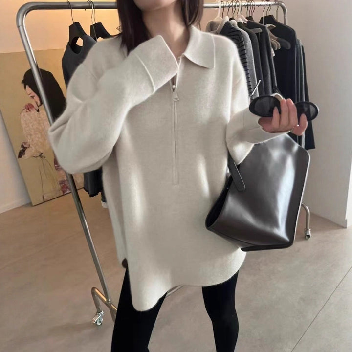 Ladies modest sweater with zipper and collar Lune London