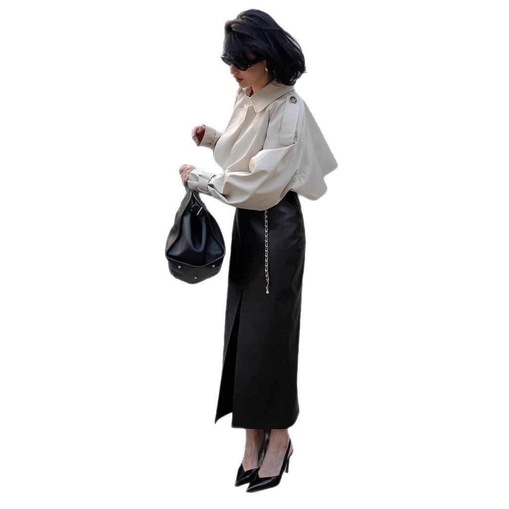 Trendy blazer jacket for women with an innovative cut and wide sleeves Lune London