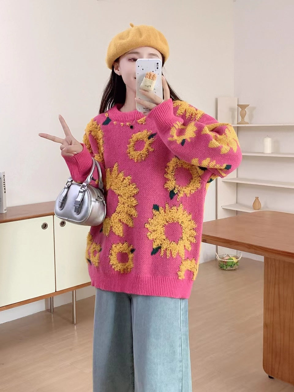 Thick knit pullover for ladies with floral appliqués Lune London