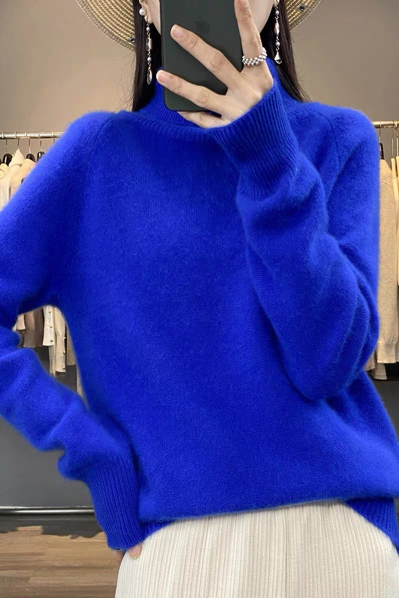 Casual turtleneck pullover for women in fine knit Lune London