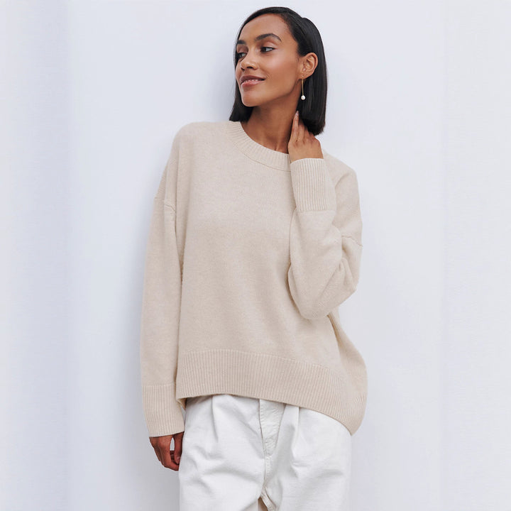Pull en tricot confortable pour femmes avec une silhouette décontractée Chic & Stil