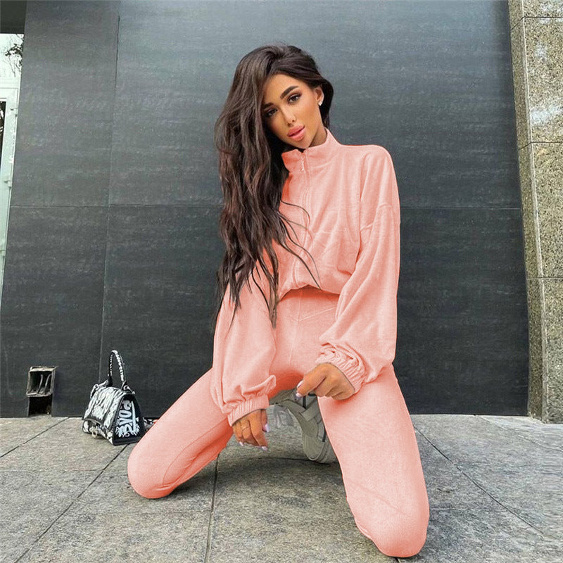 Women's sports set with a high collar and trendy puffed sleeves Lune London