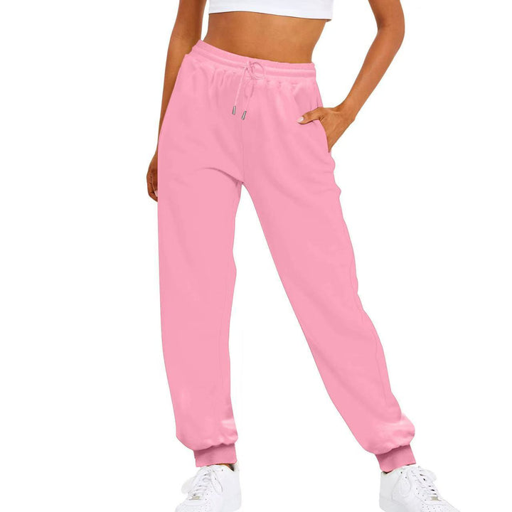 Women's comfortable jogging pants with elastic waistband and side pockets Chic & Stil