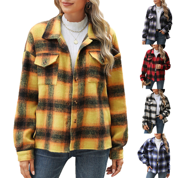 Plaid flannel overshirt for women with chest pockets and casual cut Lune London