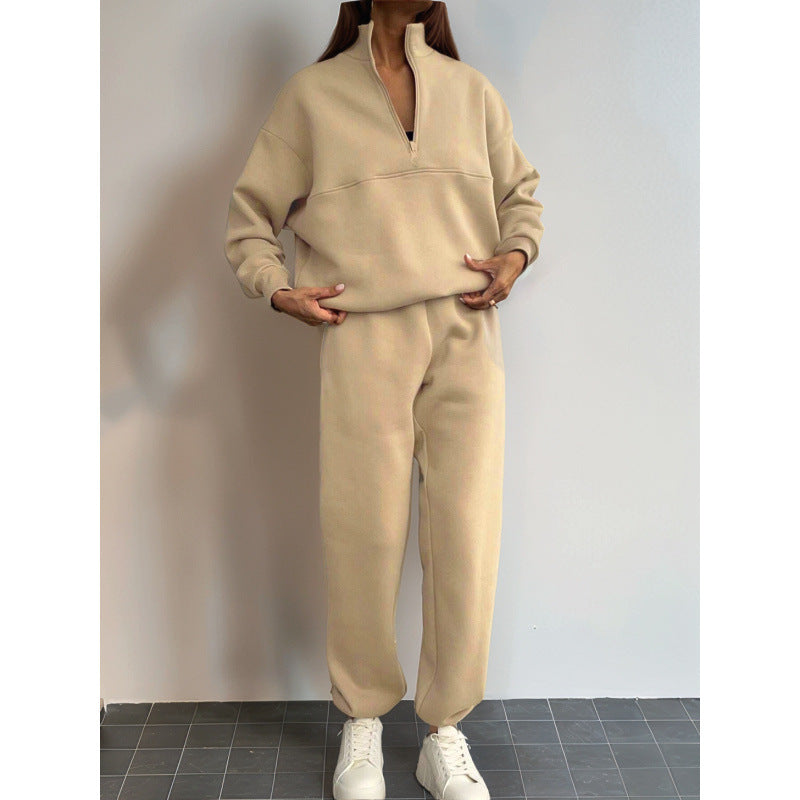 Ensemble de sweatshirts de sport pour femmes avec col montant et poignets élastiques Chic & Stil