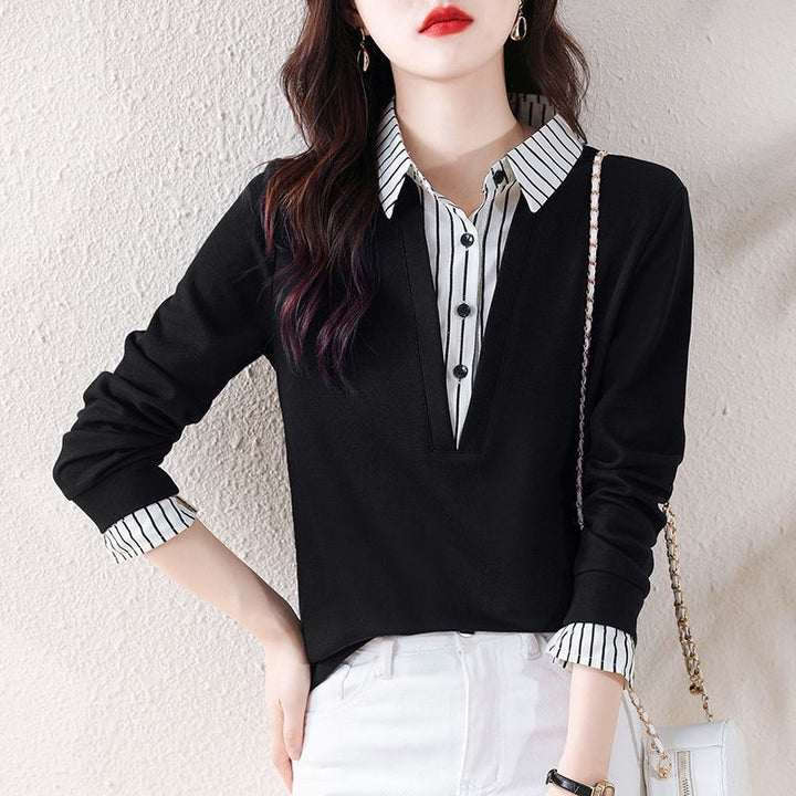 T-shirt polo élégant pour femmes avec col à capuche moderne et détails de boutons fins Chic & Stil