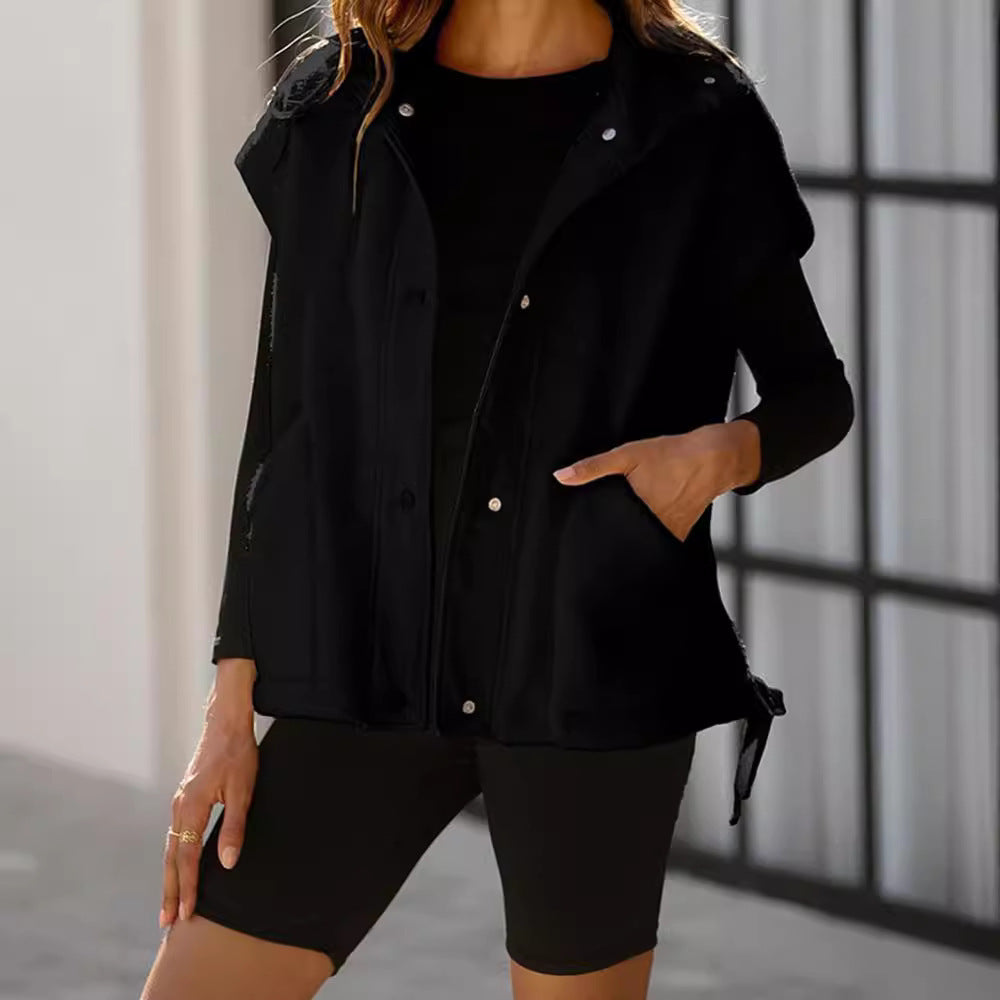 Ladies Oversized Fleece vest with side pockets and snap closure Lune London